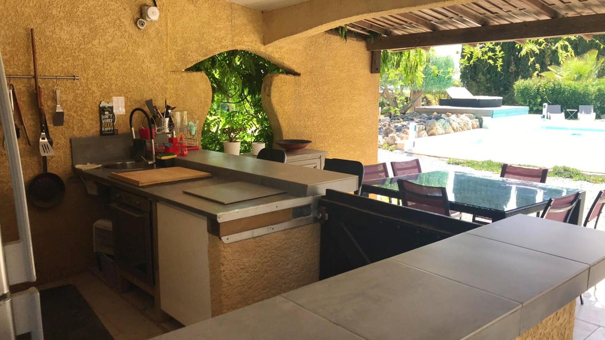 Villa Spacieuse A Beziers Avec Piscine Privee Et Jacuzzi Exterior foto